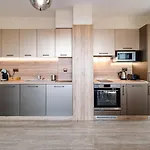 Metalex Garden 2bdrm Luxury Apartment *