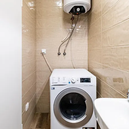 Metalex Garden 2bdrm Luxury