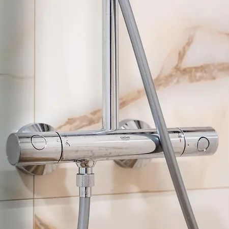 Metalex Garden 2bdrm Luxury