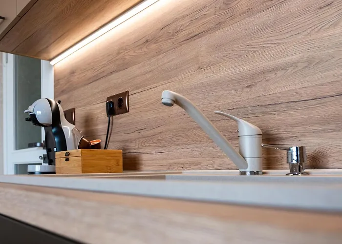 Metalex Garden 2bdrm Luxury Apartamento